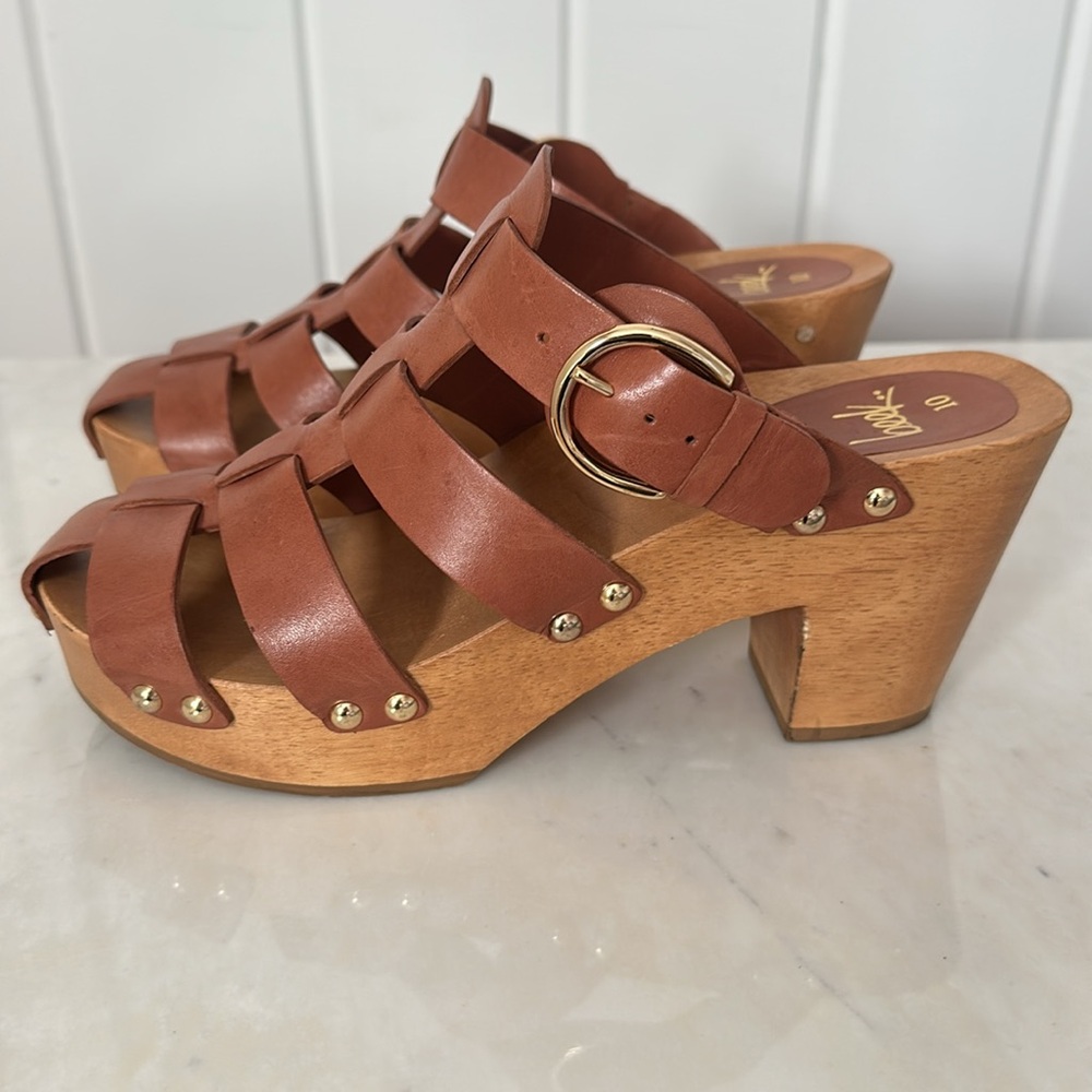 Beek Magpie Heeled Clog Cognac Sz 10